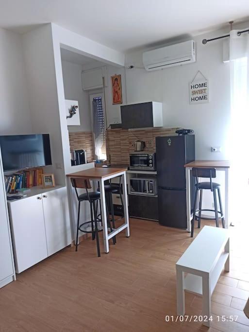Casa Due Passi Appartamento Milano ภายนอก รูปภาพ